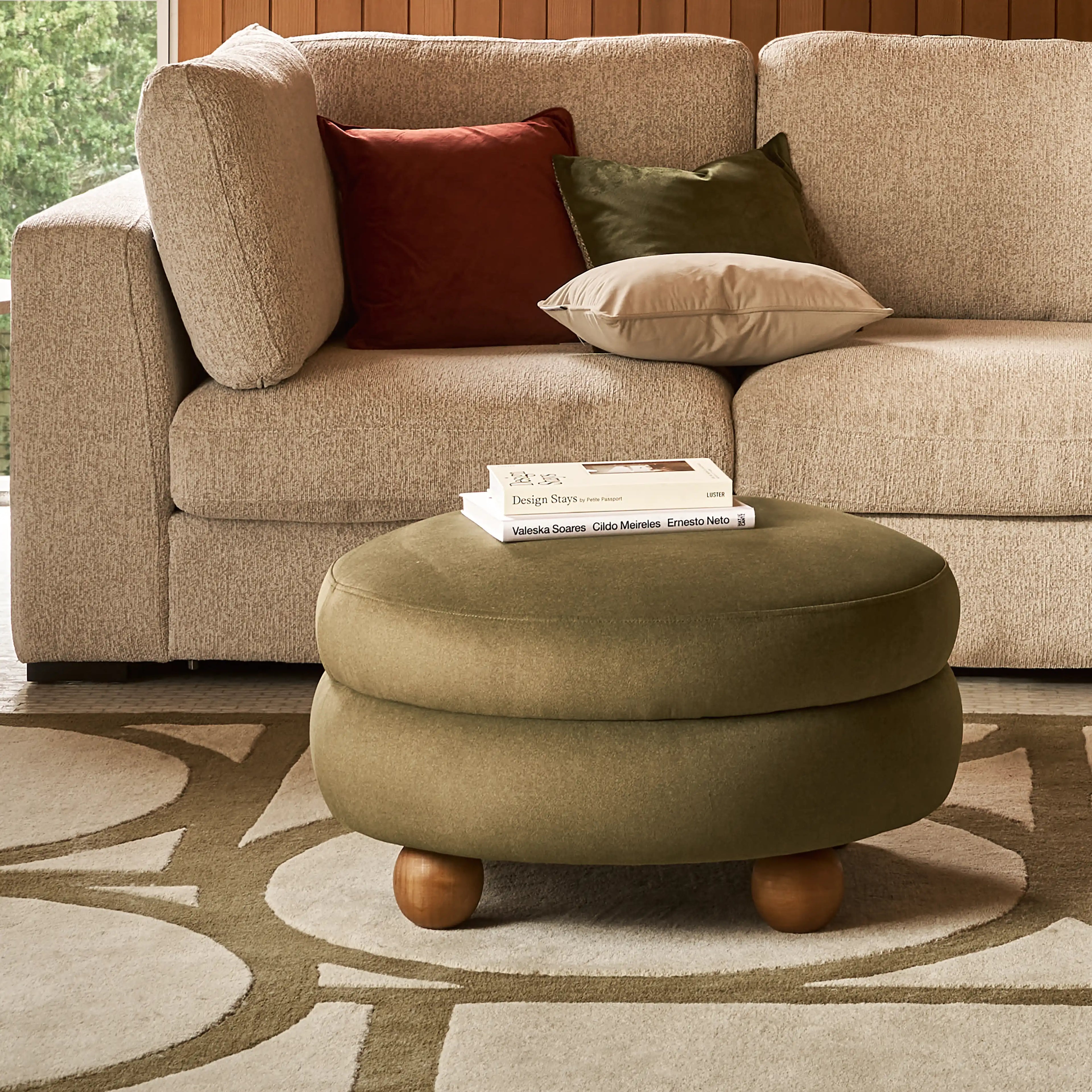 Footstools & Ottomans