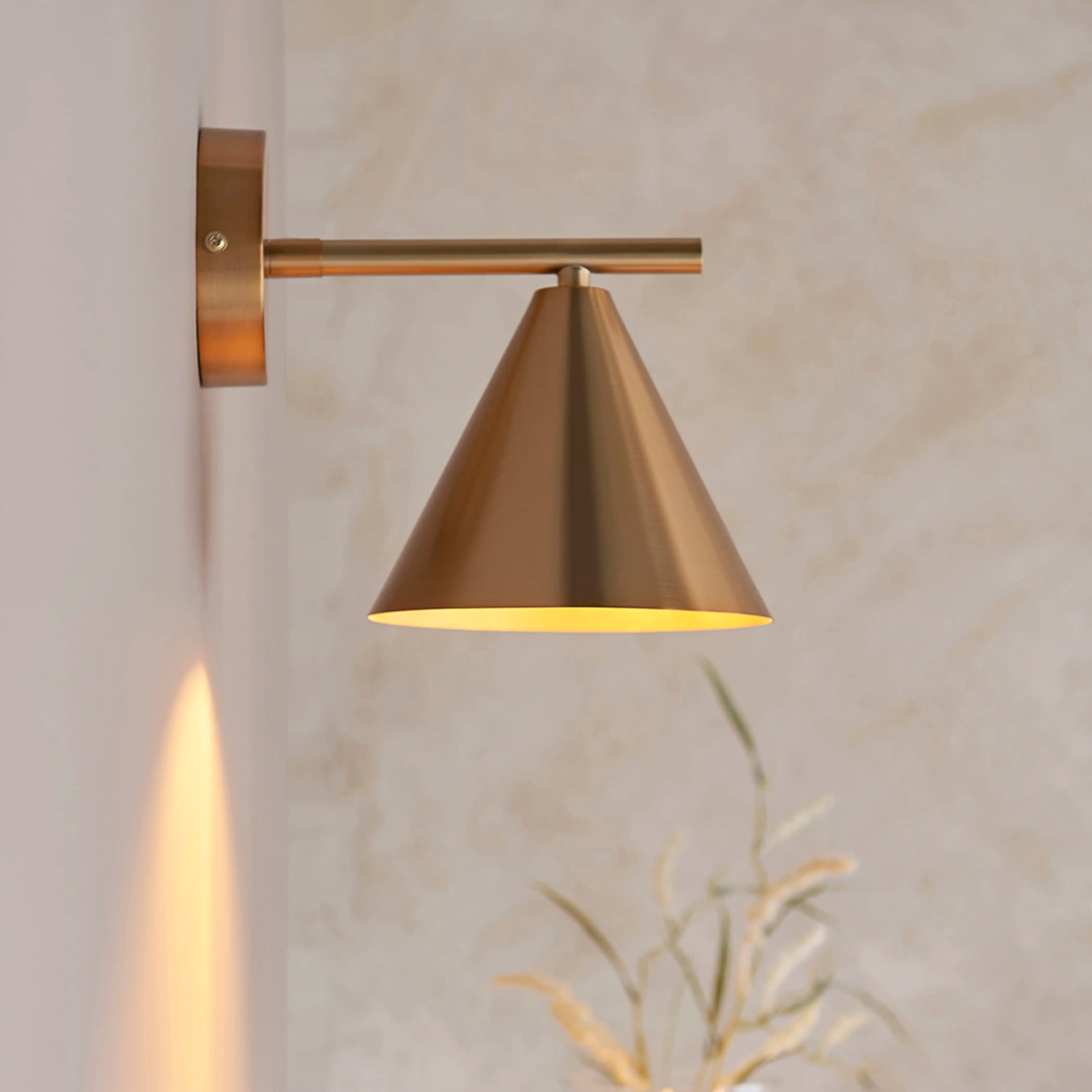 Cape Wall Light | Antique Brushed Brass