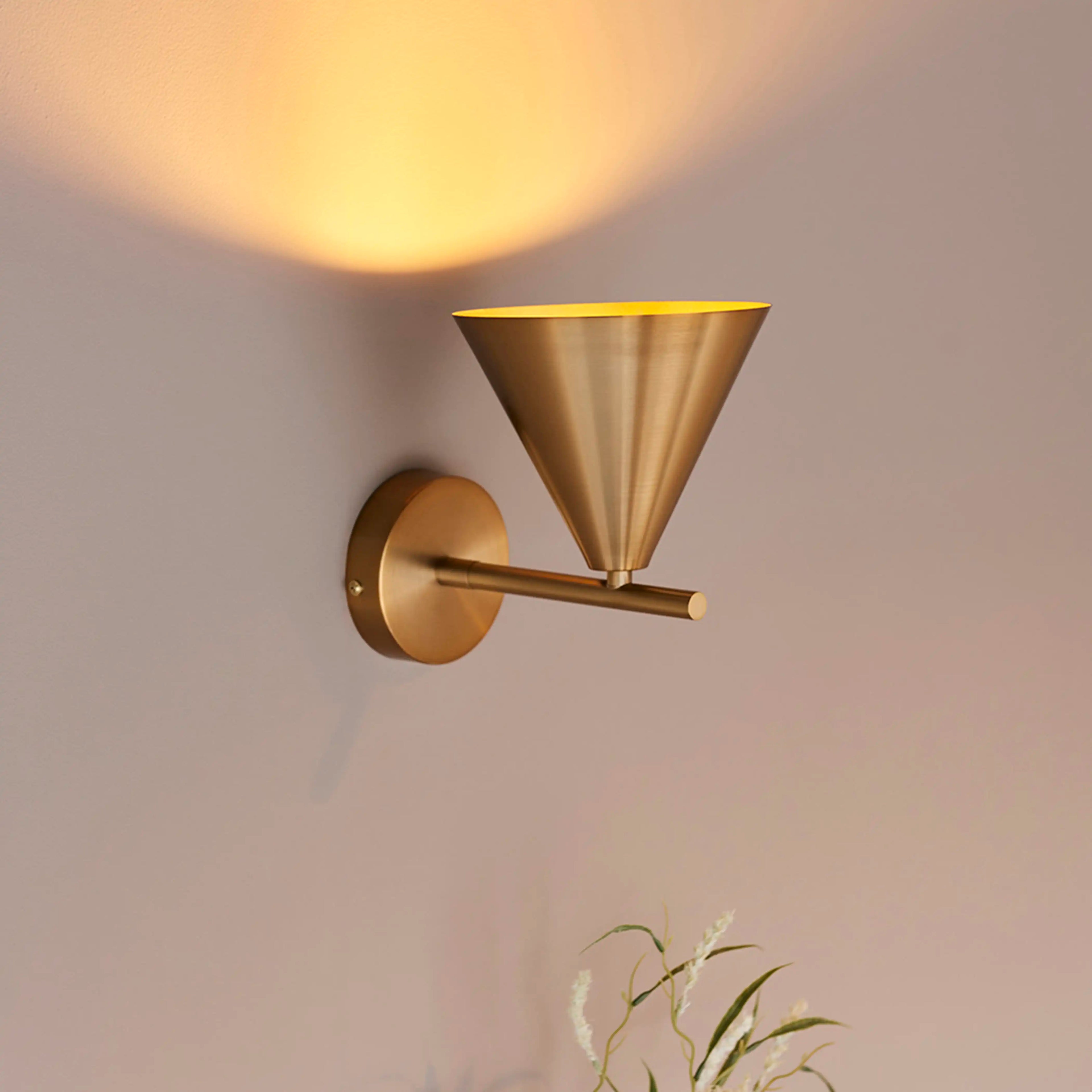 Cape Wall Light | Antique Brushed Brass