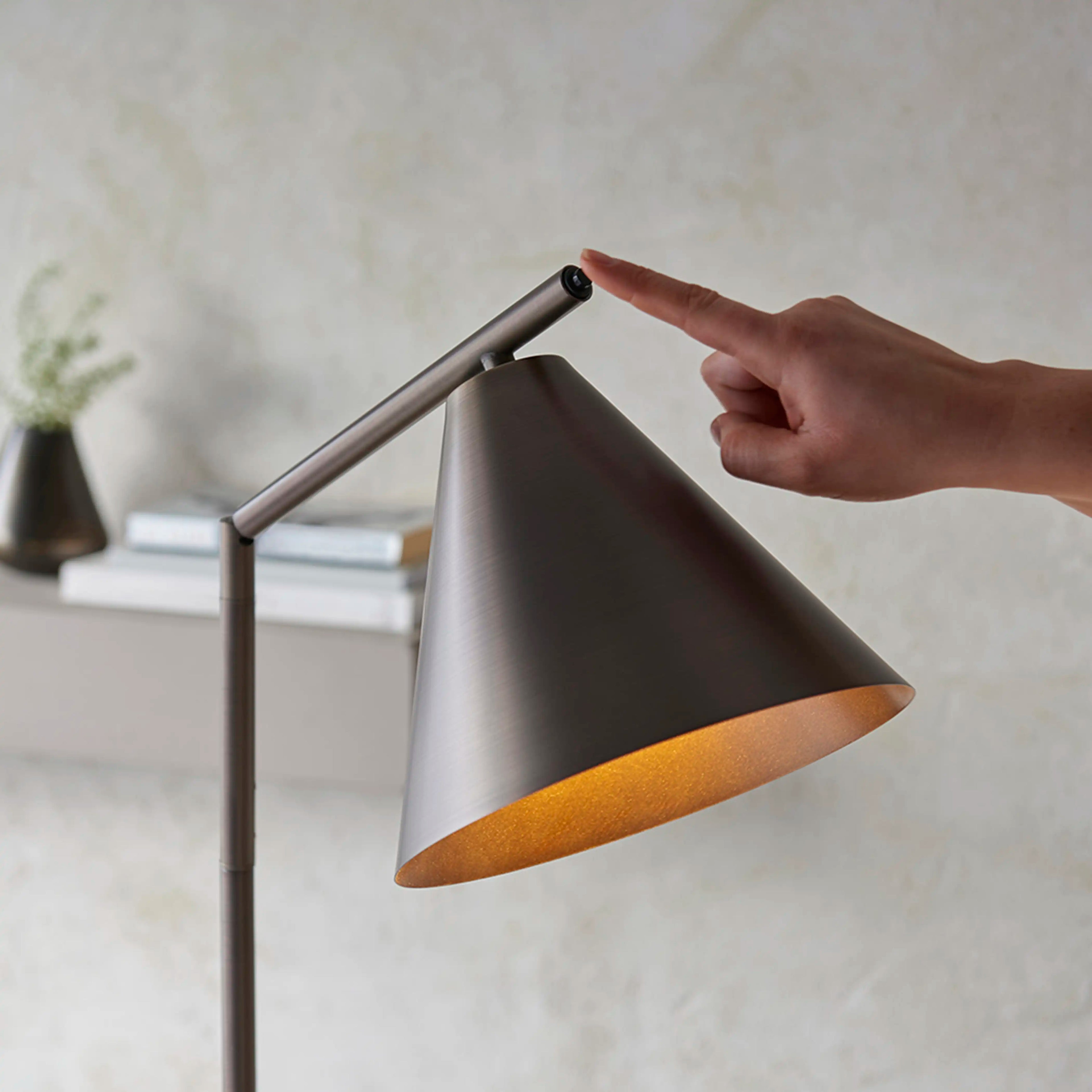 Cape Floor Lamp | Antique Brushed Bronze