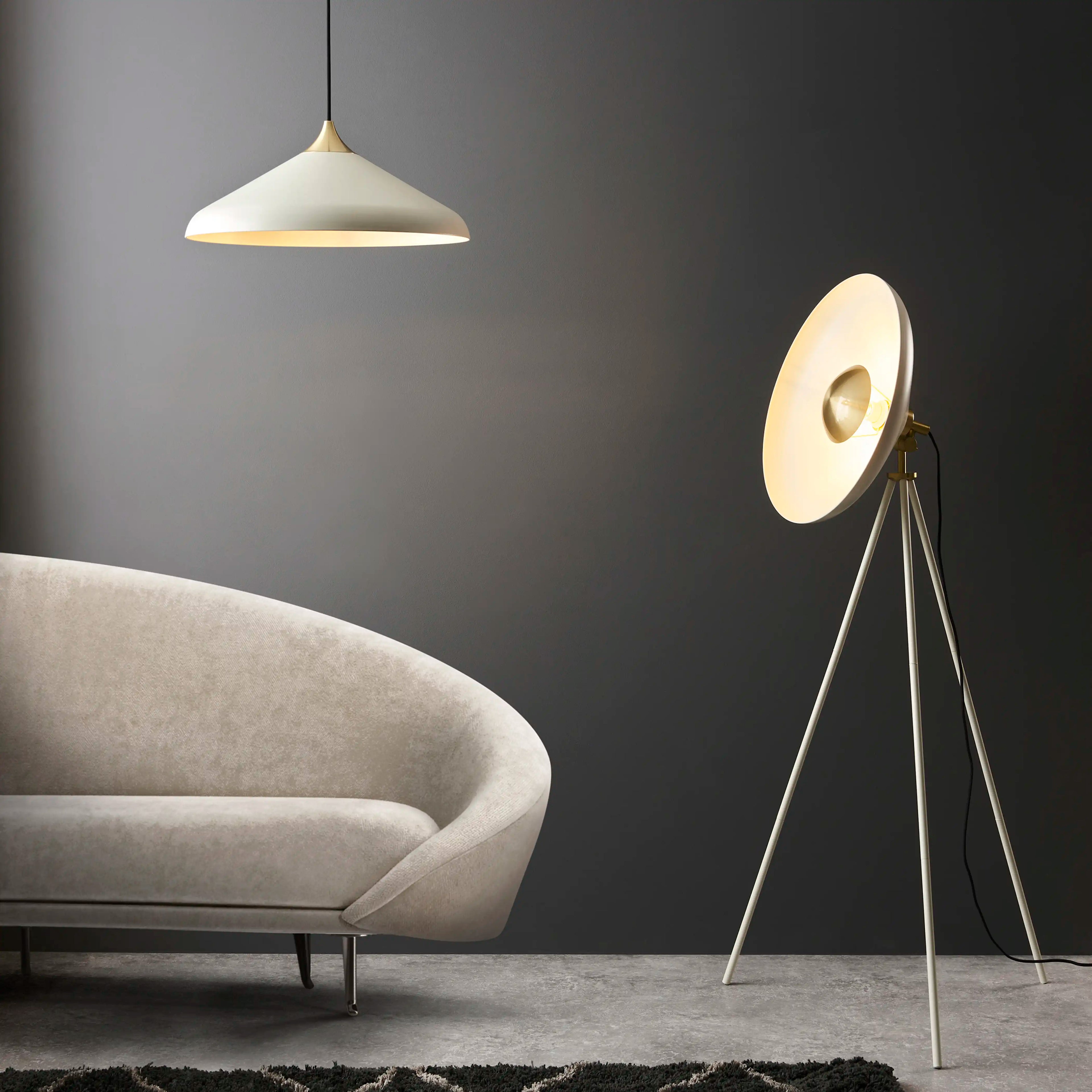 Finn Pendant Light | White