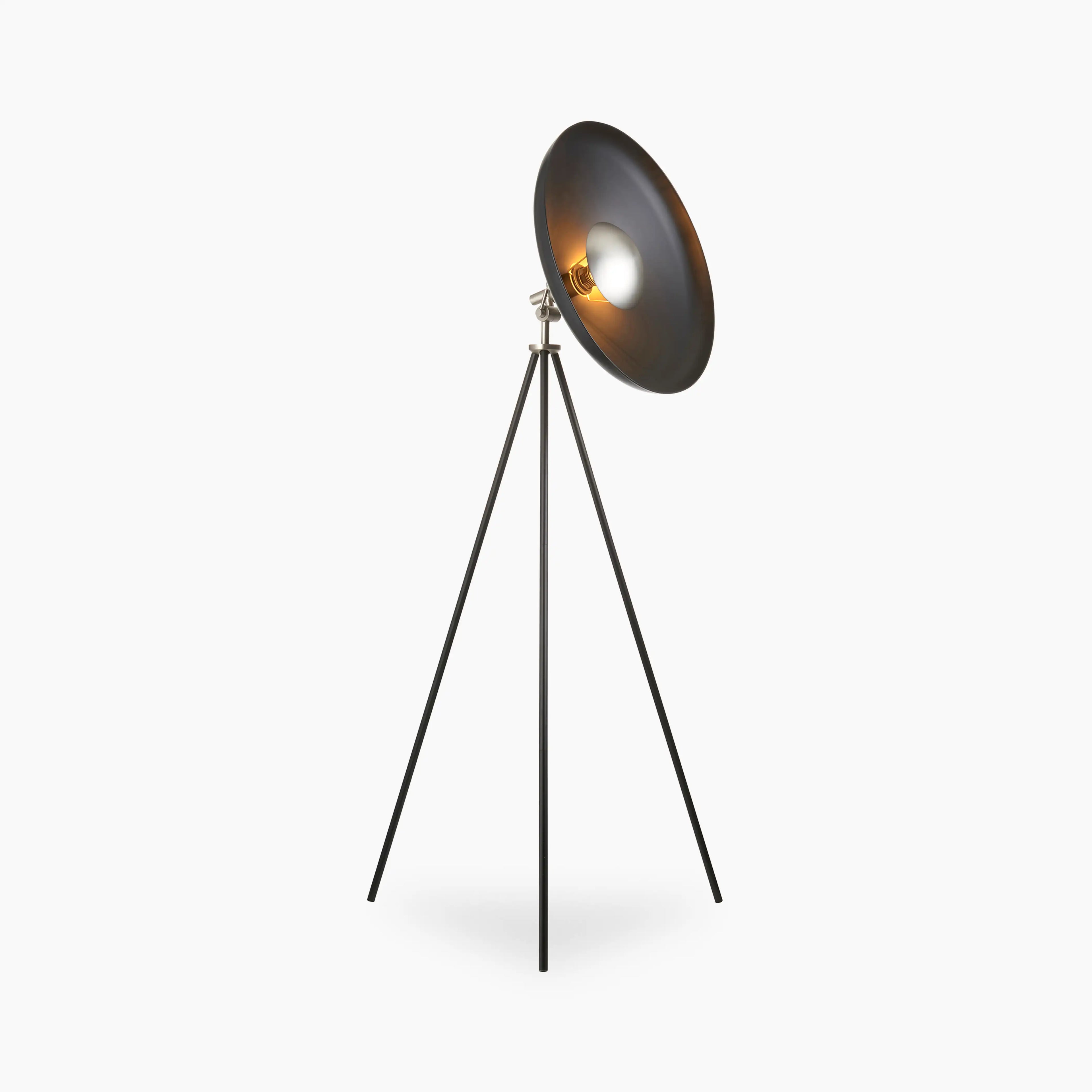 Mara Tripod Floor Lamp | Black