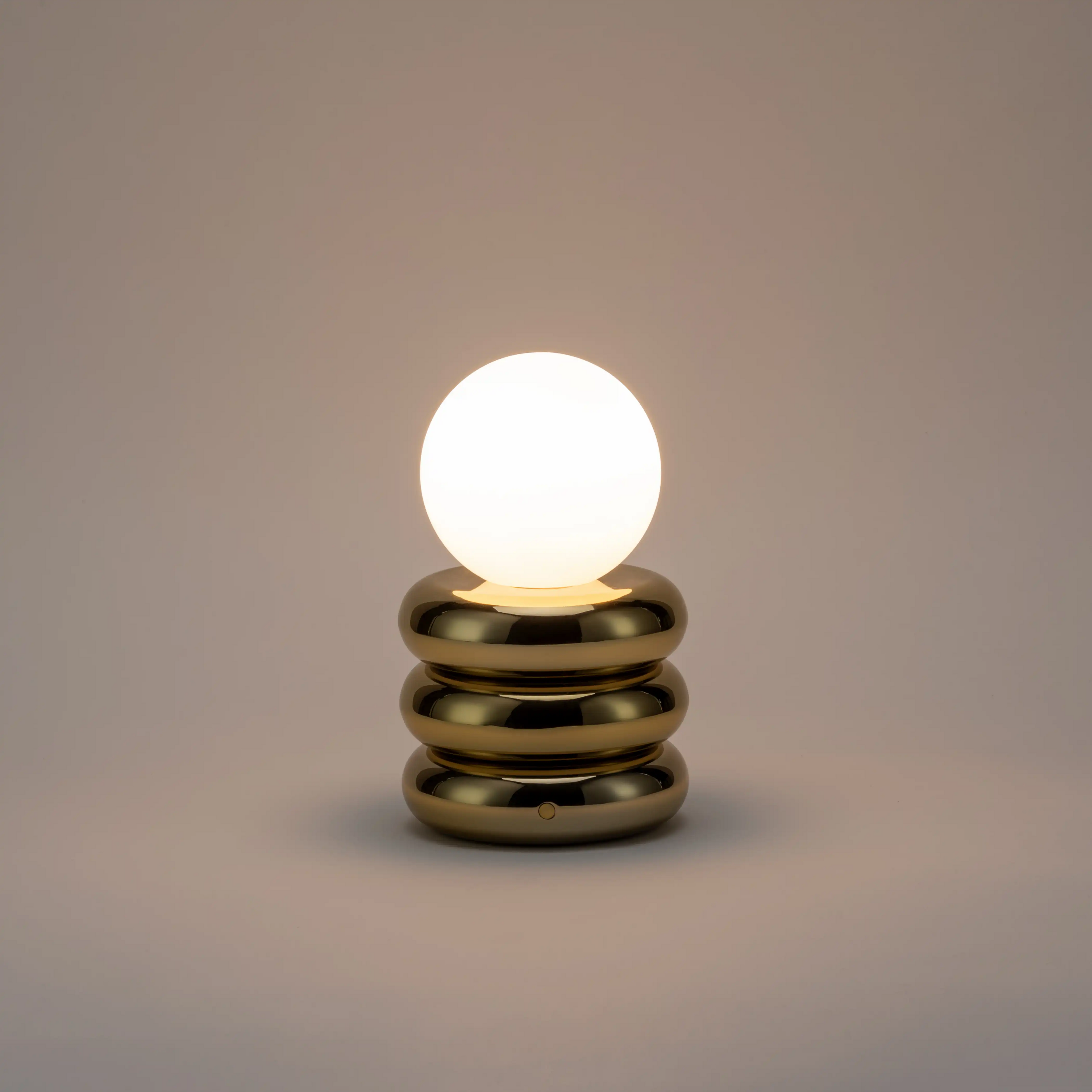 houseof Cordless Table Lamp | Brass