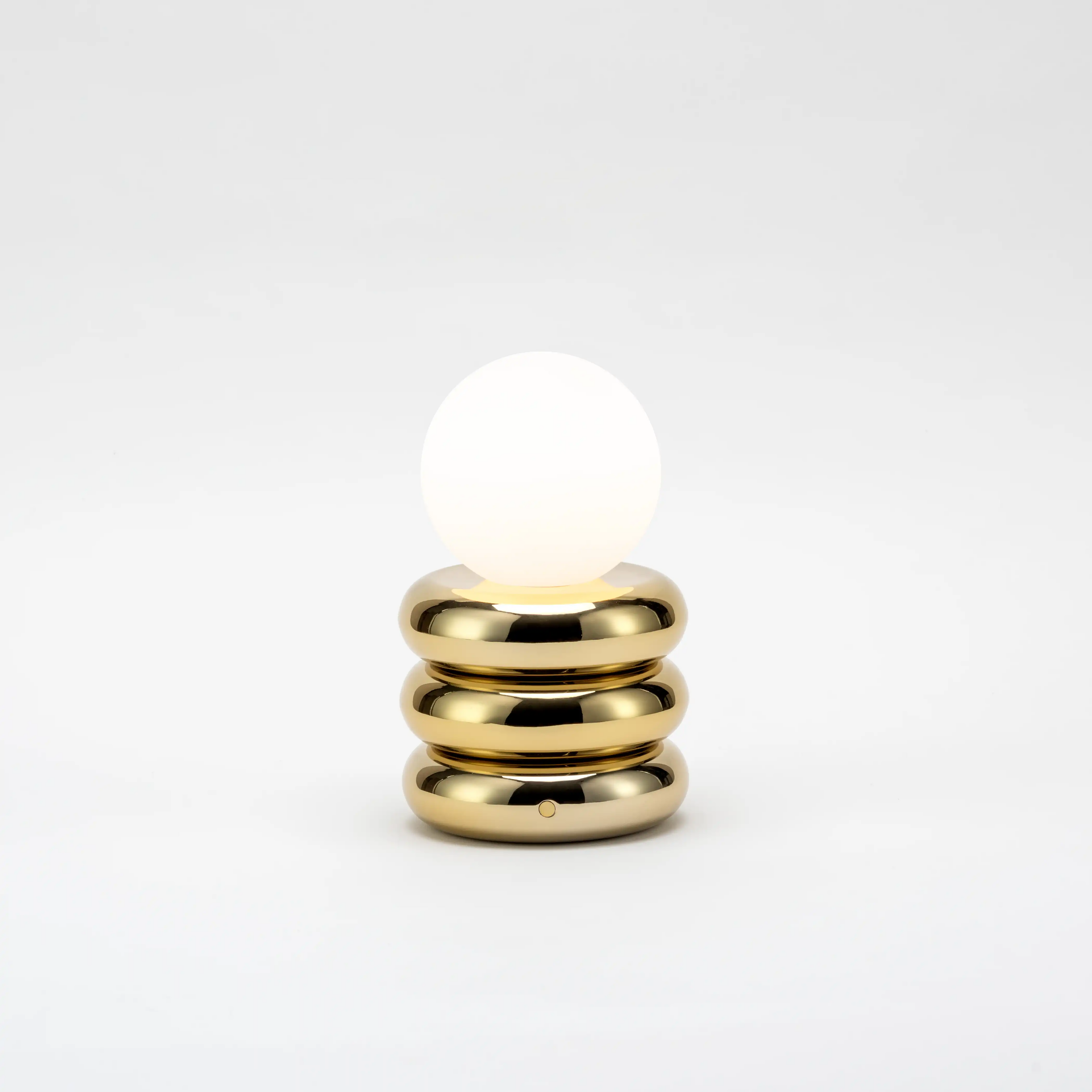 houseof Cordless Table Lamp | Brass