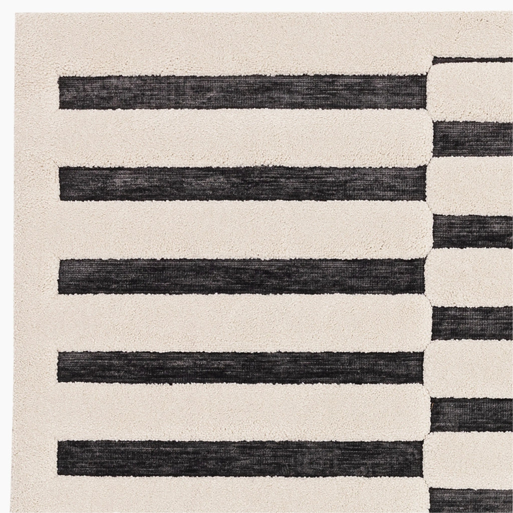Landon Rug | Charcoal & Ivory
